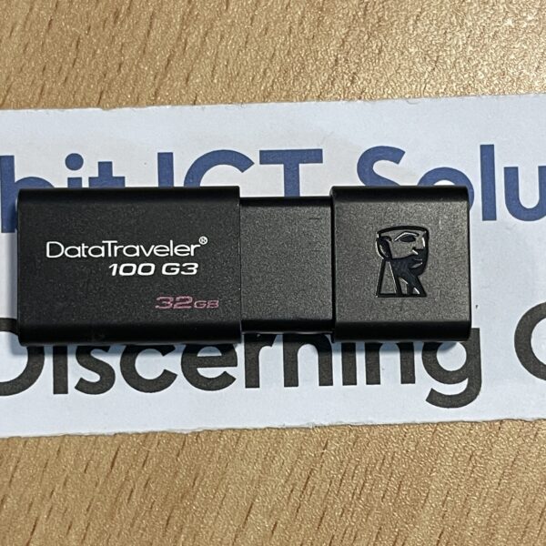 Kingston DataTraveler 100 G3 32GB USB 3.0 Flash Drive